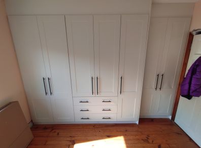 Built-in wardrobe
