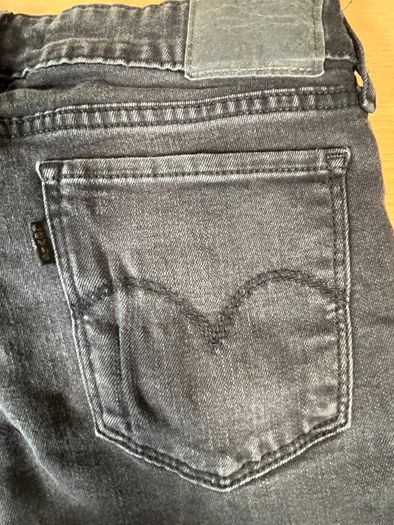 LEVI'S 711 Black Denim Slim Skinny Jeans Womens W28 L29