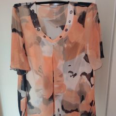 Atelier  v-neck transparent short sleeve blouse size UK18 EU46 Postage included