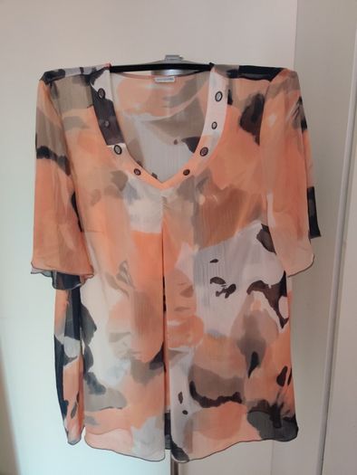 Atelier  v-neck transparent short sleeve blouse size UK18 EU46 Postage included