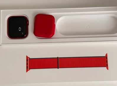 Apple Watch Series 6, 44mm, (PRODUCT)RED