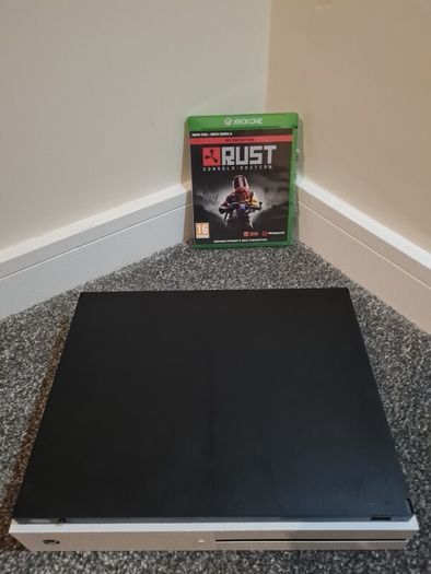 Xbox One S 500GB, Fully Working, Serviced & Factory Reset.