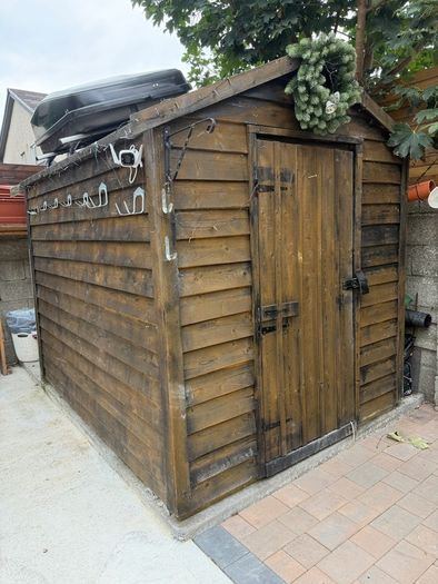 shed