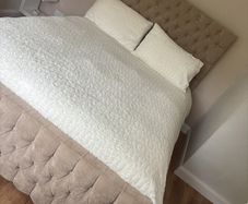 king size bed