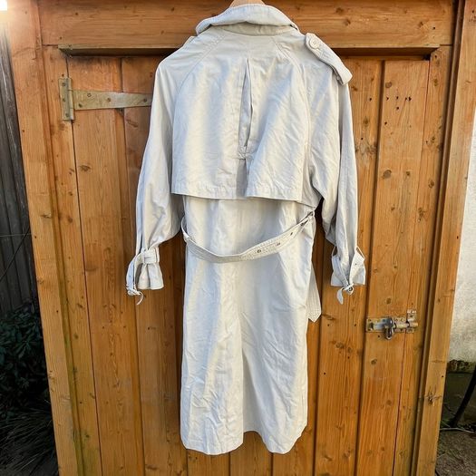 Zara Women's beige neutral long midi maxi Trench Coat belt / Size S oversized