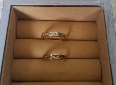 Ladies Gold Ring