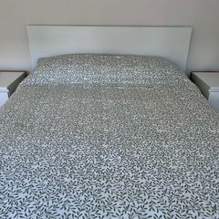 King Size Bed & 2 Chests of 2 Drawers