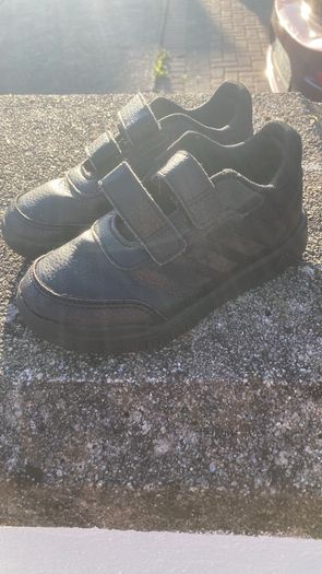 Adidas boys school runners