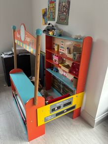 Big jigs Toy Shop