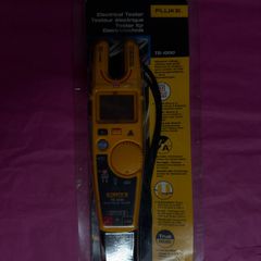 fluke electrical tester
