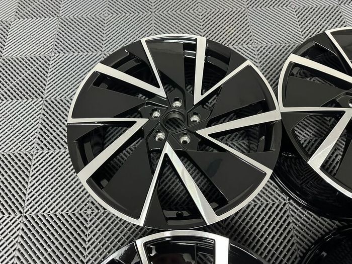 18 19" Inch Skoda Aero Style Wheels Octavia Scout Superb Karoq Kodiaq Enyaq A3 Vw Golf 5x112