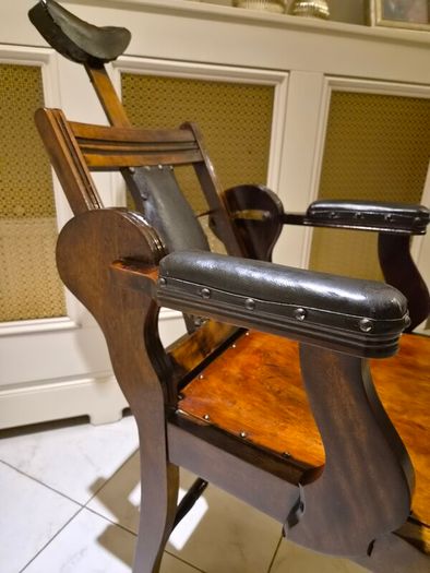 Barbers chair