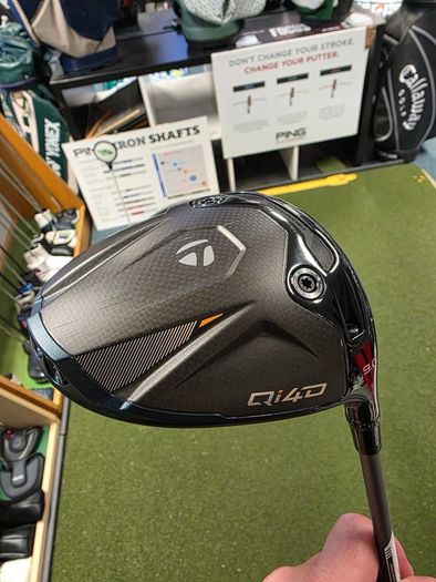 Taylormade Qi4D Driver