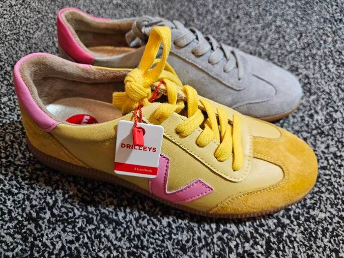 runners Size 3/36 2 pairs- grey or yellow