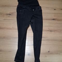 Maternity jeans size 18
