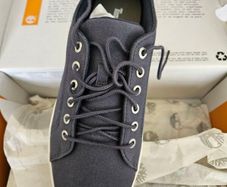 Timberland men's canvas shoes UK9