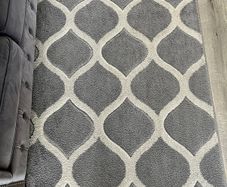 Gray rug, 170cm x 120cm