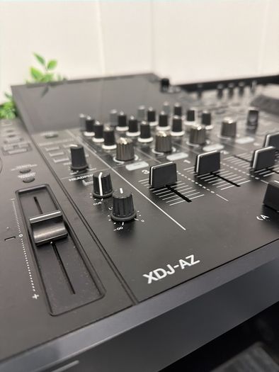 AlphaTheta XDJ-AZ All In One rekordbox DJ Controller