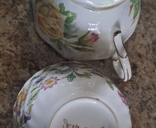 Tea set Minton & Royal Albert.