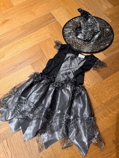 Spiderweb Witch Costume