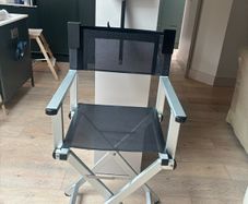 makeup chair