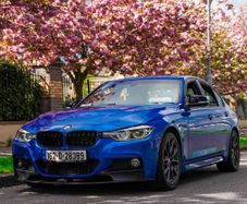 2016 Bmw 3-series 330e High Spec, low kms