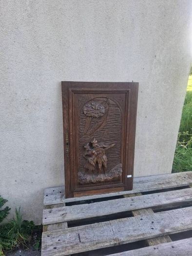 wood sculpted frame  postage possible