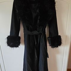 Women's coat size 14