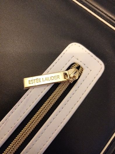 Estee Lauder beauty case