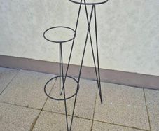 Plant stand