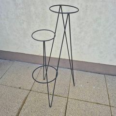 Plant stand
