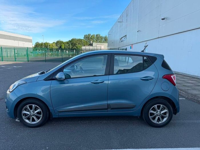 162 Hyundai i10