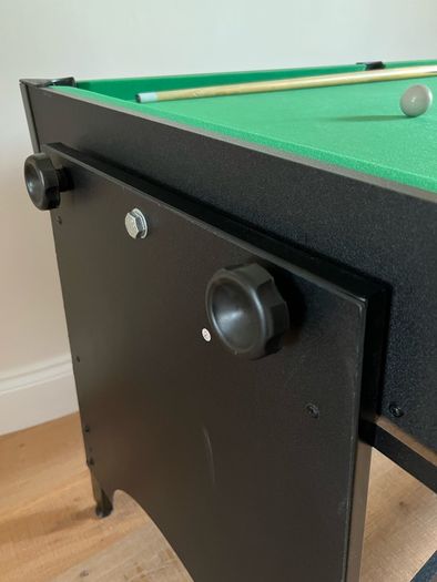 pool table