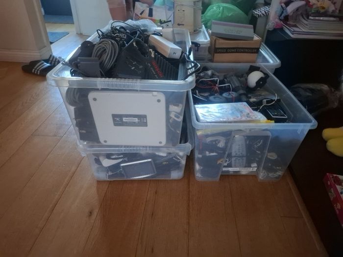 Mix of cable