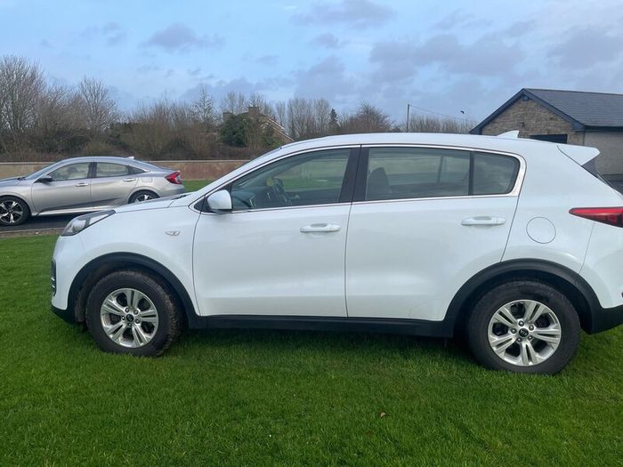 182 Kia Sportage fantastic value for quick sale.