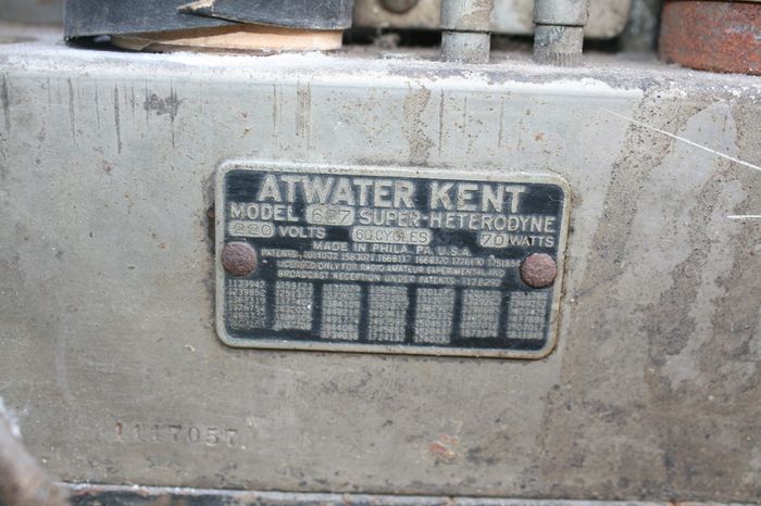 Genuine Antique Cathedral Radio Atwater Kent