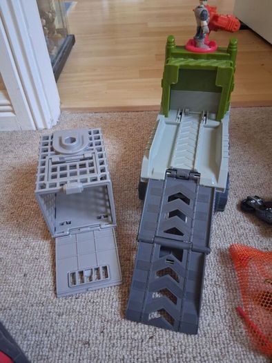 Imaginext jurassic world Hauler, Stygimoloch dinosaur cage & Owen figure, Claire and Gyrosphere action figure