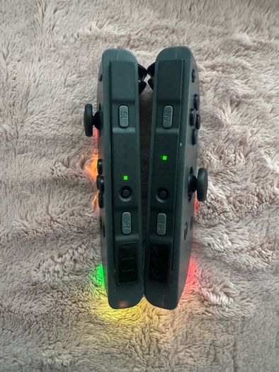Nintendo switch joycons