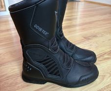 Dainese gore-tex boots