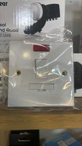 13 A Fused Switched Spur with Neon