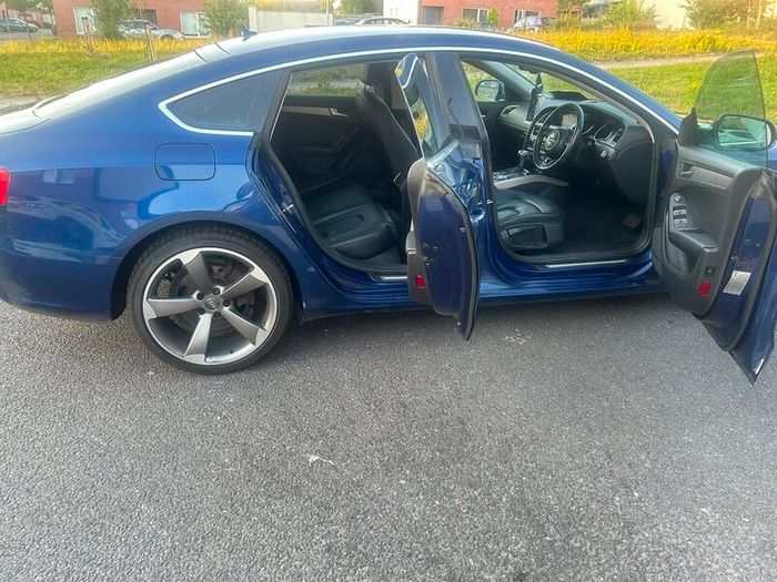 Audi a5 quattro