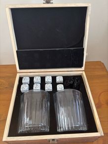 Whiskey Glass Case