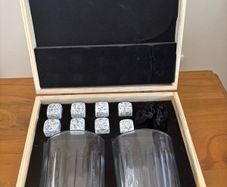 Whiskey Glass Case