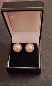 9ct Gold Earrings