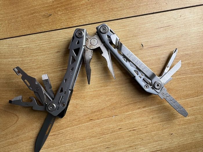 Gerber multitool edc fishing camping pliers