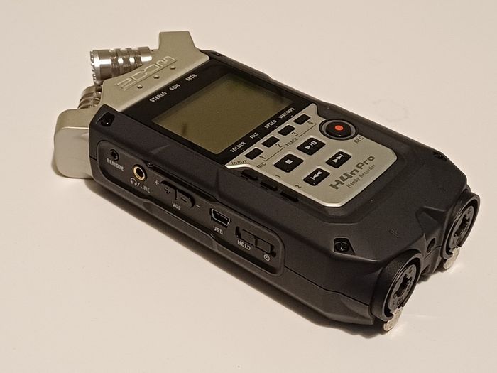 Zoom H4n Pro