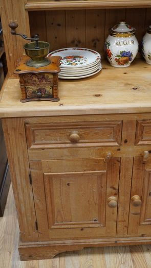 Large Bespoke Solid Pine Kitchen Dresser