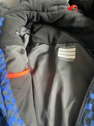 ski clothes kid 8-9y - including ski suit, boots, socks, mittens