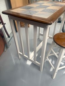 Table & 2 Stools