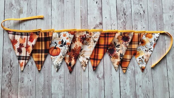 Autumn Bunting / Mini Bunting